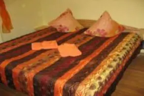 Central Park Rooms - Image 2