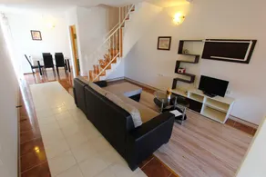 NEILY Three-Bedroom Apartment - Image 4