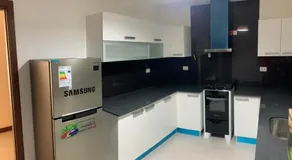 Lujoso apartamento en zona exclusiva! - Image 2