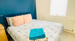 Stay at LL - Image 2