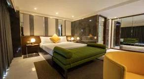 Star Plaza Hotel - Image 2