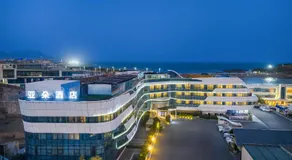 Atour Hotel Qingdao Wusi Square Xiaomai Island Seaview - Image 2