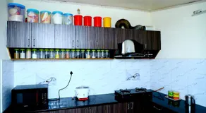 GREEN INN - Image 4