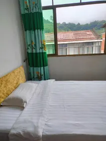 Lian Sanjie Hotel - Image 2