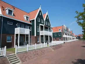 Cozy Volendam Getaway - Image 4