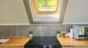 Peaceful Three Bed Country Apartment - Image 5