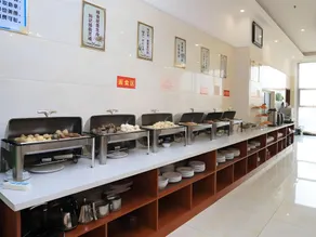 GreenTree Inn Weifang An'qiu Bus Station Heping East Road Hotel - Image 5