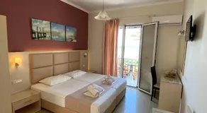 Roula Kotsonis Superior Apartment - Image 2
