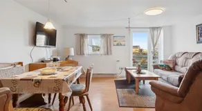 Calm Holiday Home With Great Outings - Image 3