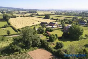 Dette charmerende sommerhus, der sover to, ligger i den lille landsby Comberton og et fristed for vandrere eller - Image 2