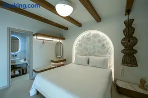 ARGO Luxury Suites - Image 2