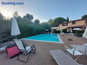 Appartamento Il Plumbago con piscina - Image 3