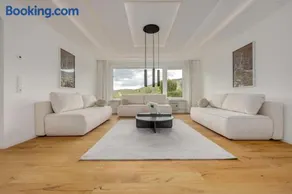 Designer Villa - Whirlpool - Spa - Luxury - Panorama - Image 3