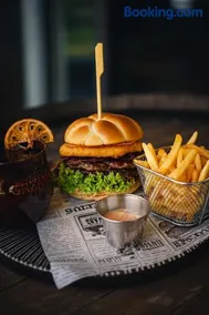 Agroturystyka Myślinów - Black Horse Bar&Grill - Image 4