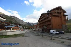 Chalet De La Tour - entièrement rénové et confortable MAE-3503 - Image 2