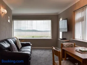 Dolphin Cottage - Image 3