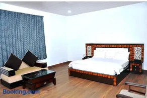 Hotel Aam Bagh & Jain Shikanji - Image 3