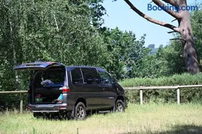 Camping in the South Downs countryside - Image 4
