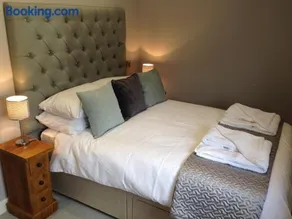 Kingfisher Lodge - Image 3