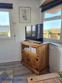 Featheredge Lodge - Image 4
