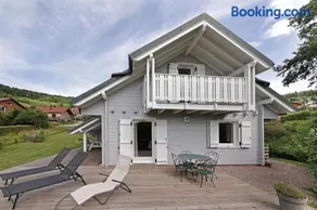 Chalet Superbe Vue Sur Le Lac - Image 2