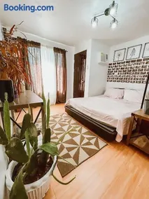 Cozy 50mbpsWiFi 1BR CondoUnit Marilao Bulacan - Image 1