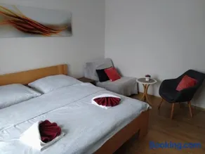 Bílé domky - Image 2