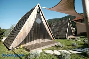 Kamp Nirvana - Image 2