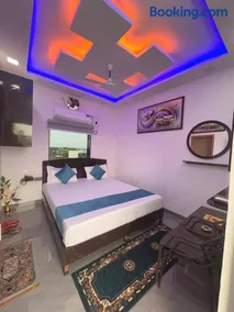 MShotel Surajgarh - Image 2