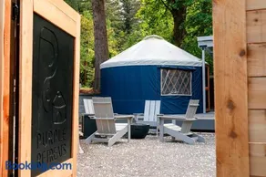 Purple City Retreats - Luxury Yurt & Spa - Image 1