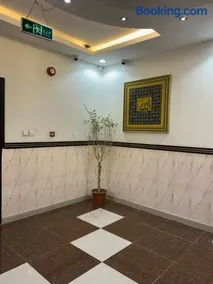 جميــرا لاين لشقق المخدومة شمسان - Image 2