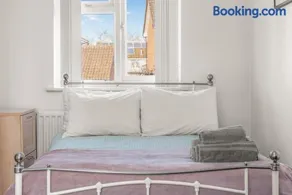 Badger Haven, Apartment 1 - Image 3