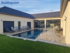 8 personnes piscine - Image 1