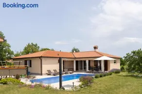Luka's house - Image 2