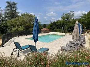 Gîte familial avec piscine commune, WiFi et animaux acceptés au cœur du Périgord - Image 1