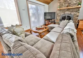 Mountain house w/ stunning views & gourmet kitchen - Image 4