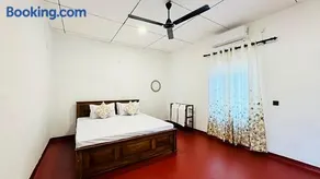 Joy Junction Denipitiya - Image 5