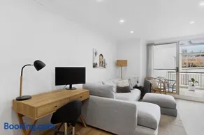 Neutral Bay 46 Young Furnished Apartment - Image 4