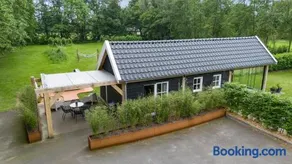 Luxurious nature stay in Friesland with jacuzzi - Image 2