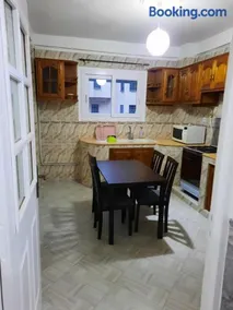 Downtown apartment - Image 5