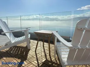 BEST VIEW at the Best Location - Image 1