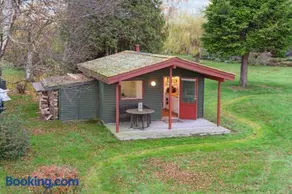 Cozy Little Annex With A Sea View - Image 5
