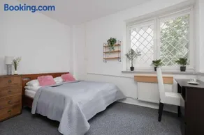 Family Apartment with Balcony and 2 Bedrooms in Warsaw by Noclegi Renters - Image 3