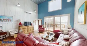 Relaxing lake house - Image 4