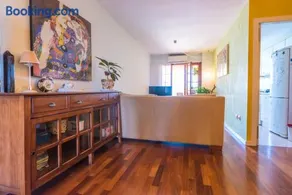 Apartment near the beach with magnificent views - Image 3