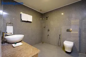 De Lagom Comforts , Comfortable Rooms with Pool & Breakfast - Near Anjuna Beach - Image 2