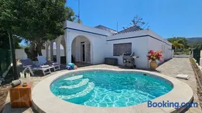 Chalé con Piscina Urb Los Olivos - Image 1