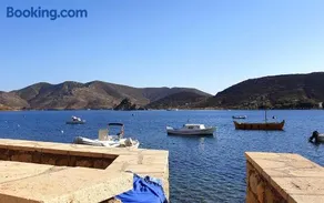 Villa Εν Πλω (Enplo) - Image 1