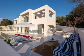 CAPO LEFKADA Villa 71 - Sea View - Two Private Pools - Image 3