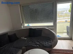 Eigenes Zimmer in einer geteilten Wohnung - Image 4